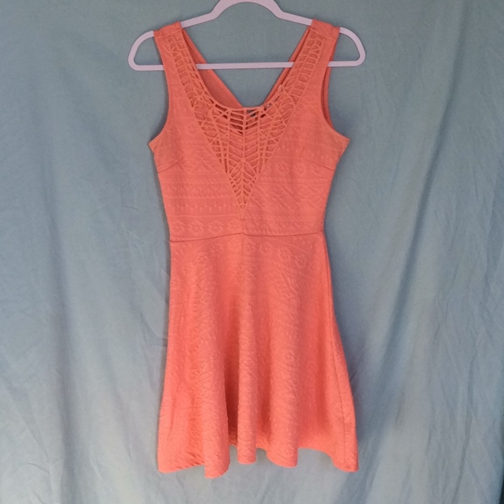 Tribal Embossed Peach Dress, Size Small